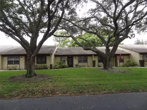 11210 Dollar Lake Dr #3, Port Richey, FL 34668