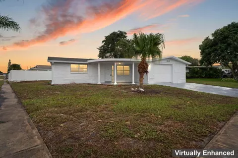 4936 Bola St, New Port Richey, FL 34652