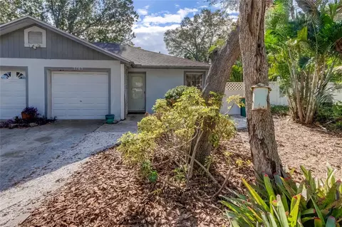 3705 Cheltenham Dr, Palm Harbor, FL 34684