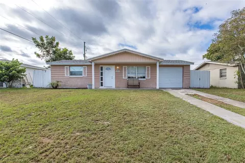 4704 Aegean Ave, Holiday, FL 34690