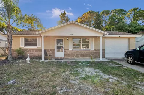 11741 Meadow Dr, Port Richey, FL 34668