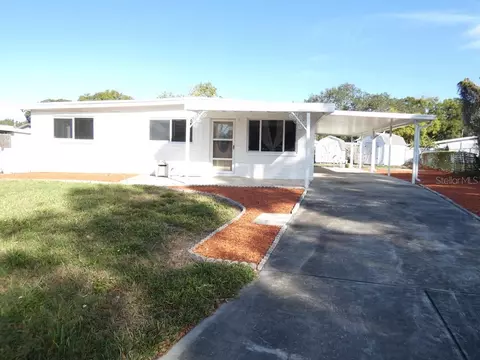 9381 88th Ter, Seminole, FL 33777