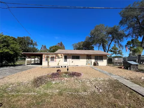 7105 Colfax Dr, Port Richey, FL 34668