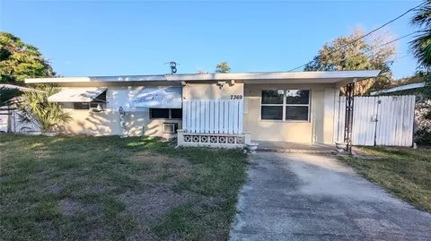 7369 Royal Palm Dr, New Port Richey, FL 34652