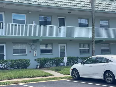 1433 S Belcher Rd #E6, Clearwater, FL 33764