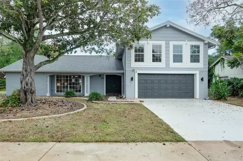 8705 Mill Creek Ln, Hudson, FL 34667