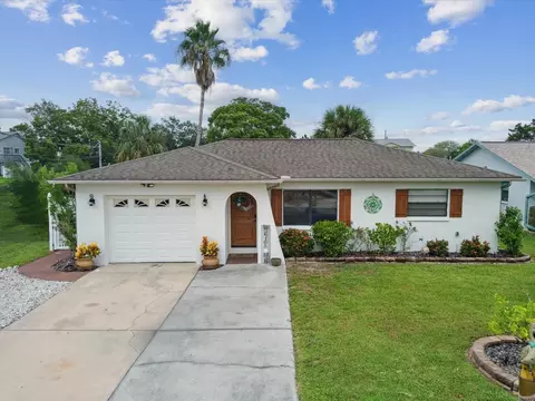 13906 Margo Ave, Hudson, FL 34667