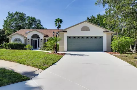 13733 Lanier Ct, Hudson, FL 34667
