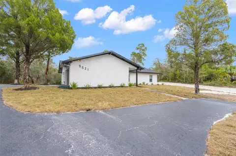 9521 Delray Dr, New Port Richey, FL 34654