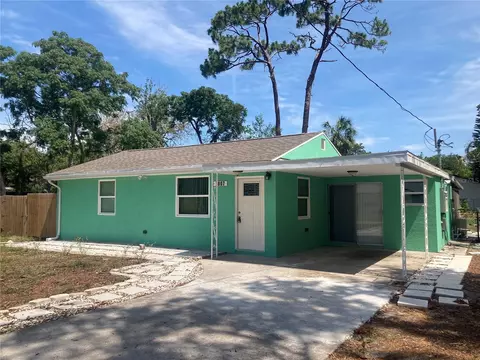 7807 Akron Ave, Hudson, FL 34667
