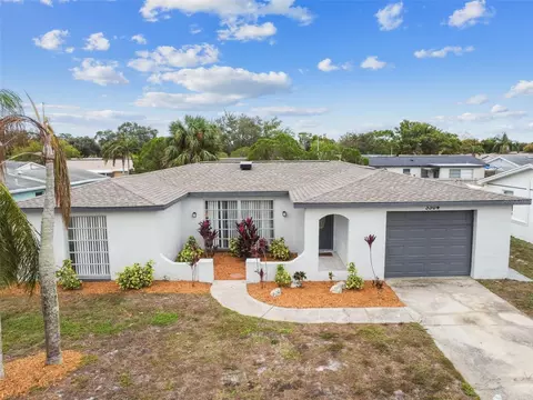 3304 Salisbury Dr, Holiday, FL 34691