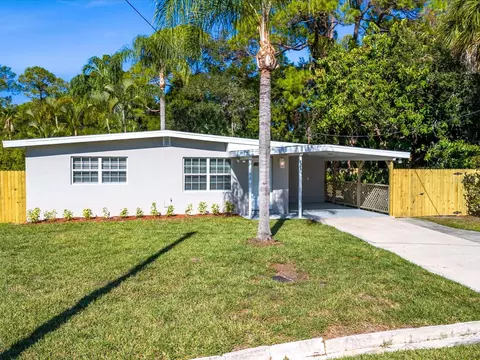 7325 Royal Palm Dr, New Port Richey, FL 34652