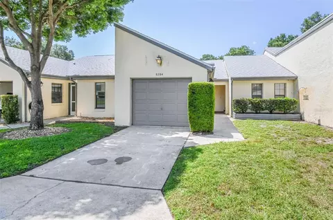 6784 E Royal Cres St, Inverness, FL 34452