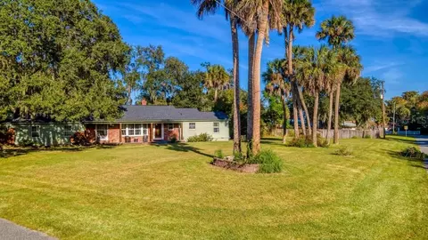 1100 Cedar St, Leesburg, FL 34748
