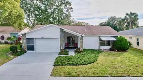 11124 Rollingwood Dr, Port Richey, FL 34668