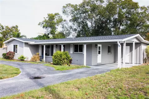 2415 S Tuttle Ave, Sarasota, FL 34239