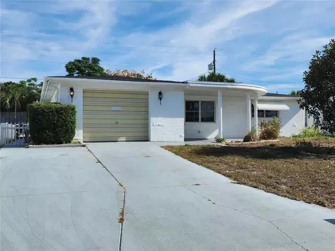 1522 Sentinel St, Holiday, FL 34690