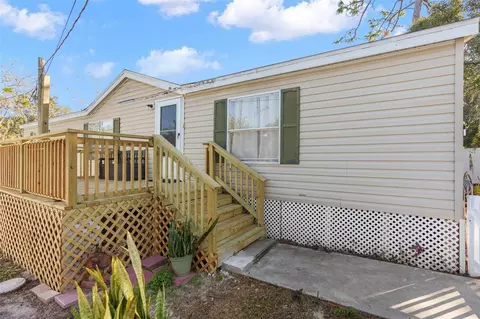1118 Precision St, Holiday, FL 34691
