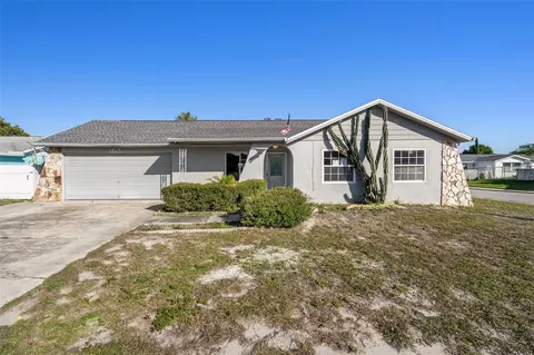 7253 Cay Dr, Port Richey, FL 34668