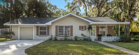 5708 Homecrest Rd, New Port Richey, FL 34652