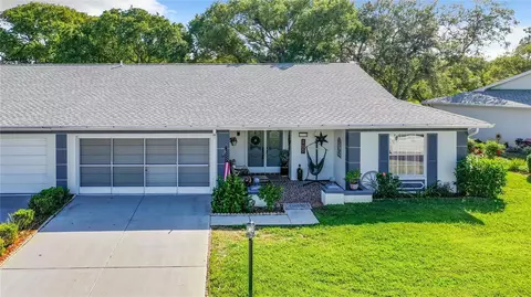 11128 Sandtrap Dr, Port Richey, FL 34668