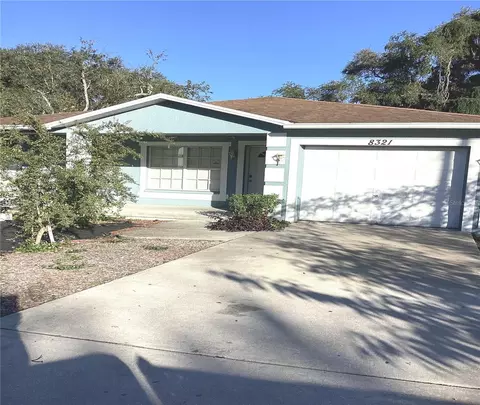 8321 N Greenwood Ave N, Tampa, FL 33617
