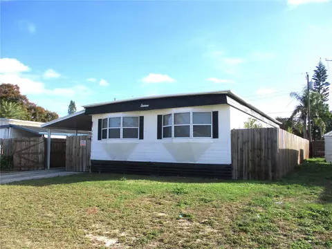 2046 Orange Dr, Holiday, FL 34691