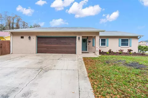 4501 Sawgrass Blvd, New Port Richey, FL 34653
