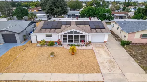 1335 Steenbok Dr, Holiday, FL 34690