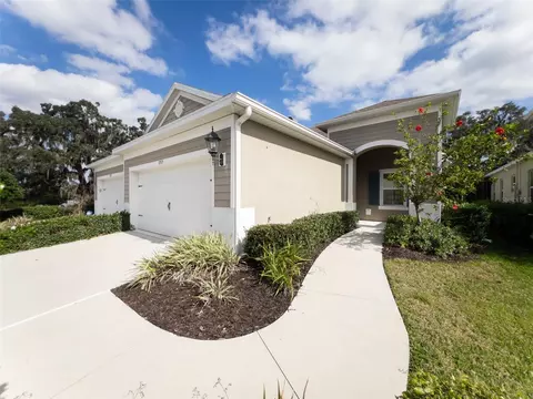 13575 Circa Crossing Dr, Lithia, FL 33547