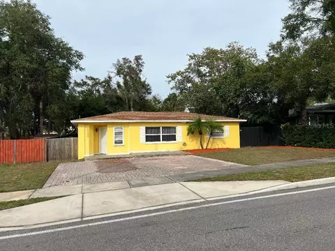 1109 Pennsylvania Ave, Palm Harbor, FL 34683