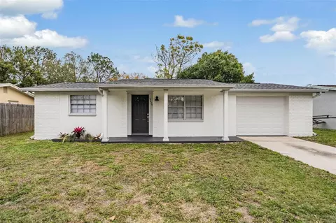 9426 Gray Fox Ln, Port Richey, FL 34668