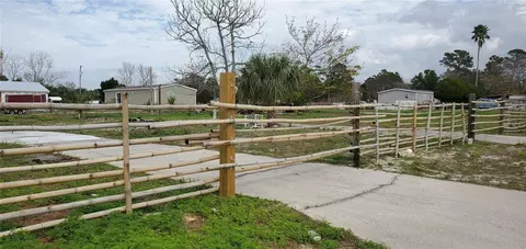13105 Lauderdale St, Hudson, FL 34667