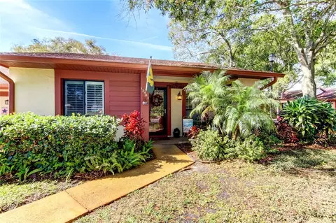 12543 Greylock Ln, Hudson, FL 34667