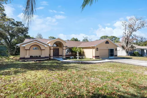 2209 Orchard Park Dr, Spring Hill, FL 34608