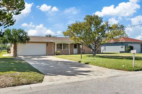 4160 Headsail Dr, New Port Richey, FL 34652