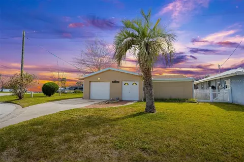 4908 Shoreview Ct, Port Richey, FL 34668