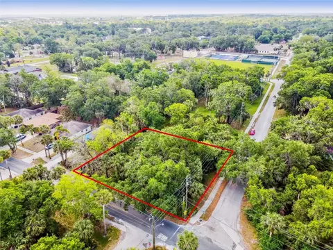 Milford Place, New Smyrna Beach, FL 32168