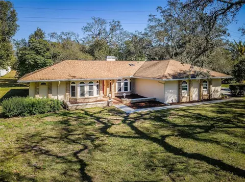 7035 San Jose Loop, New Port Richey, FL 34655
