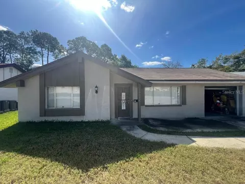 7702 Bayleaf Dr, Hudson, FL 34667