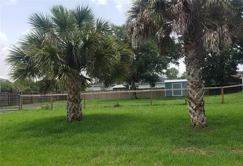 Hollywood Avenue, North Port, FL 34291