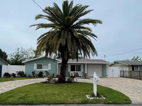 11021 Pickering Ln, Port Richey, FL 34668