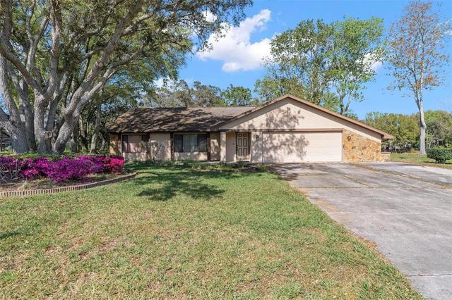 167 Oak Lake Dr, Spring Hill, FL 34608