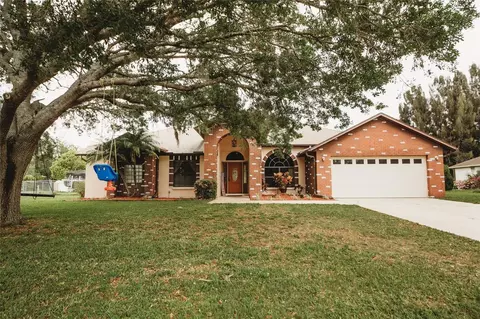 8021 Truce Cir, Spring Hill, FL 34606