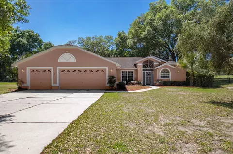 9024 E Sweetwater Dr, Inverness, FL 34450