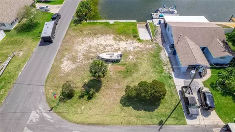 6 Th Isle Dr, Hernando Beach, FL 34607 photo 1