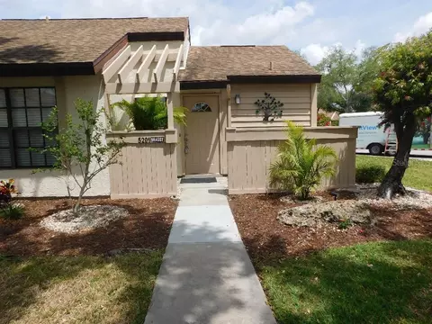 5201 Brassy Loop, North Port, FL 34287