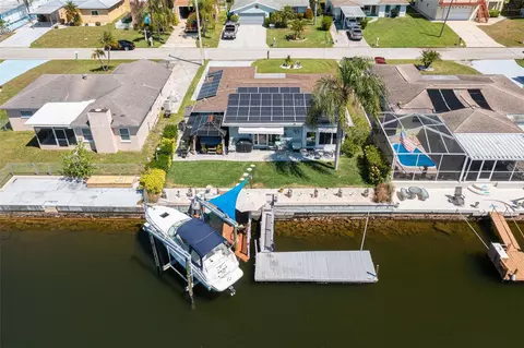 7536 Hatteras Dr, Hudson, FL 34667