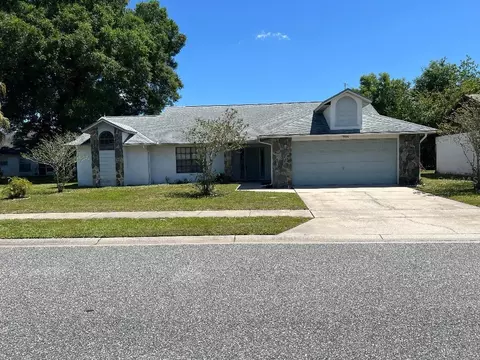 13304 Woodward Dr, Hudson, FL 34667