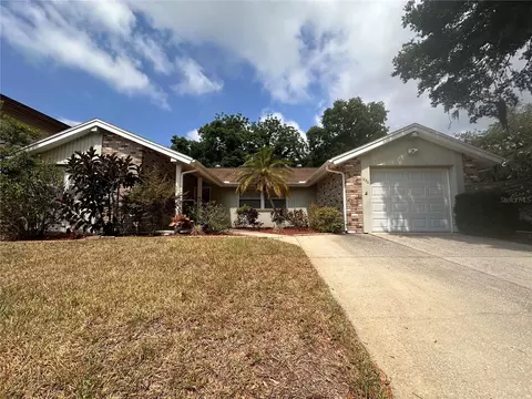 12301 Camp Creek Ln, Hudson, FL 34667